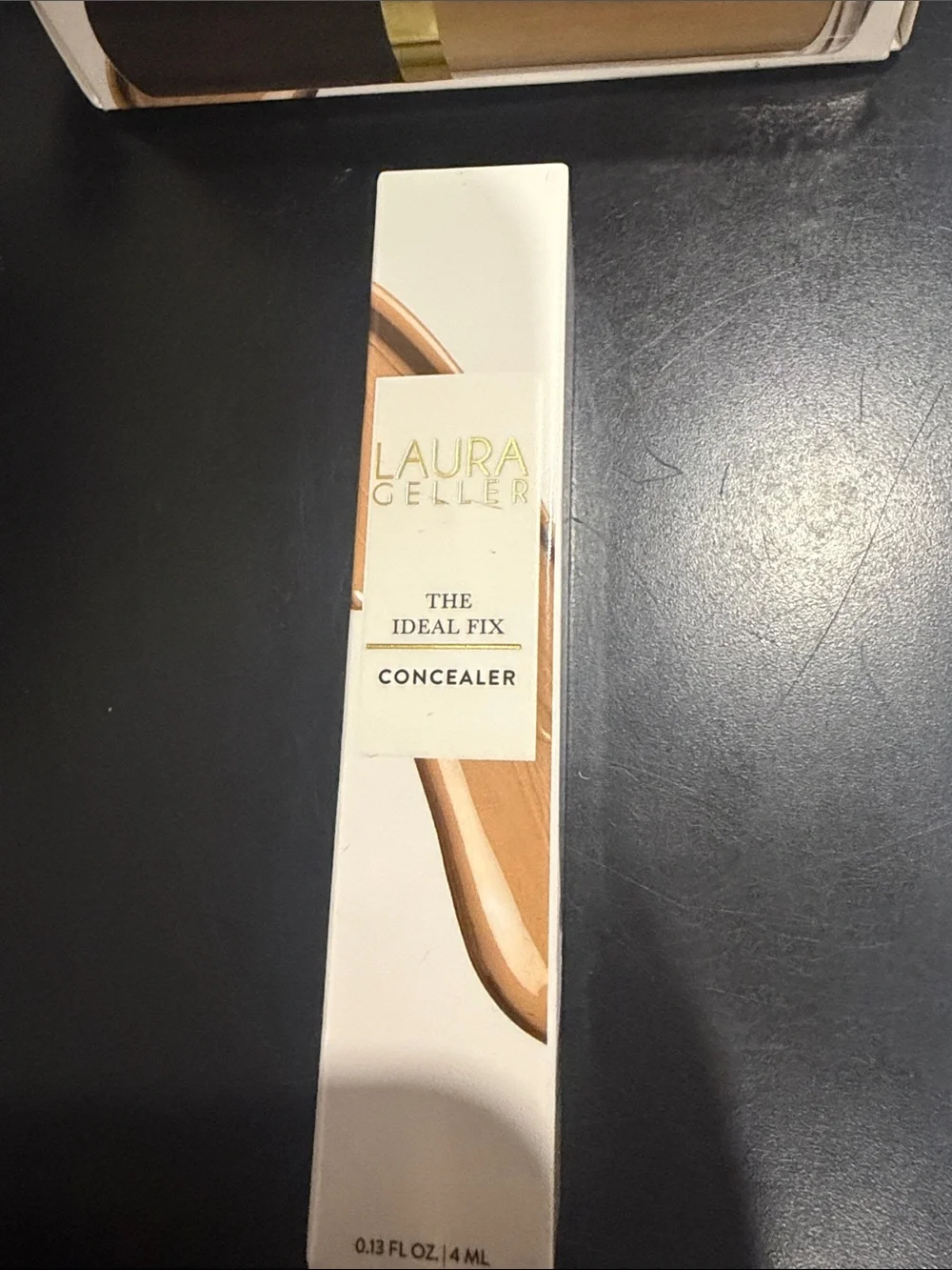 Laura Geller The Ideal Fix Concealer brand new